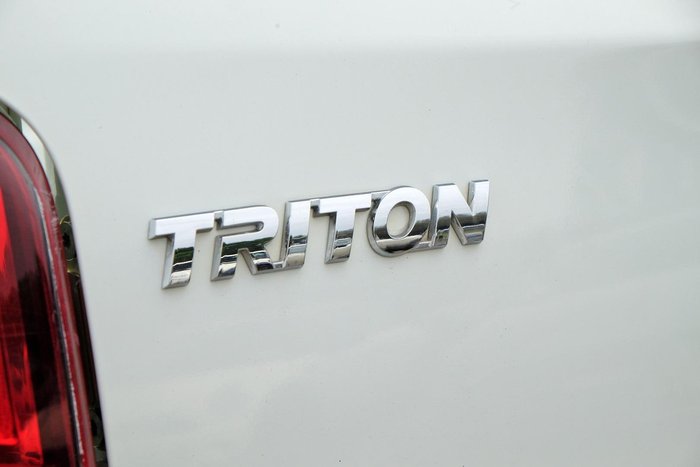 2020 Mitsubishi Triton GLX