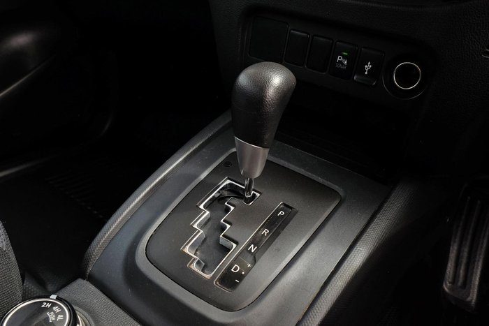 2020 Mitsubishi Triton GLX