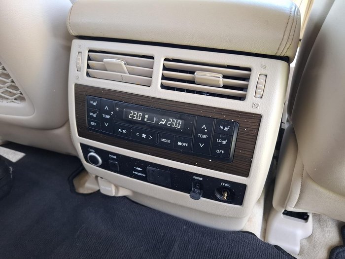 2019 Toyota Landcruiser Sahara VDJ200R 4X4 Dual Range Eclipse Black