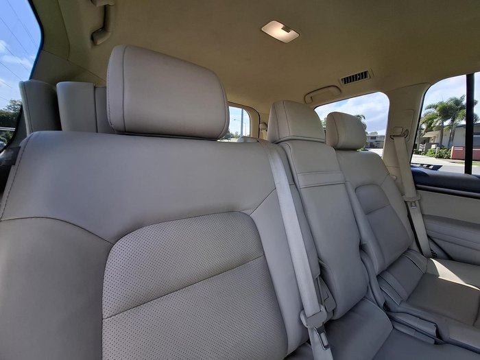 2019 Toyota Landcruiser Sahara VDJ200R 4X4 Dual Range Eclipse Black