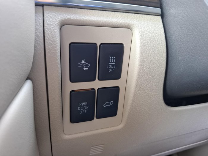 2019 Toyota Landcruiser Sahara VDJ200R 4X4 Dual Range Eclipse Black