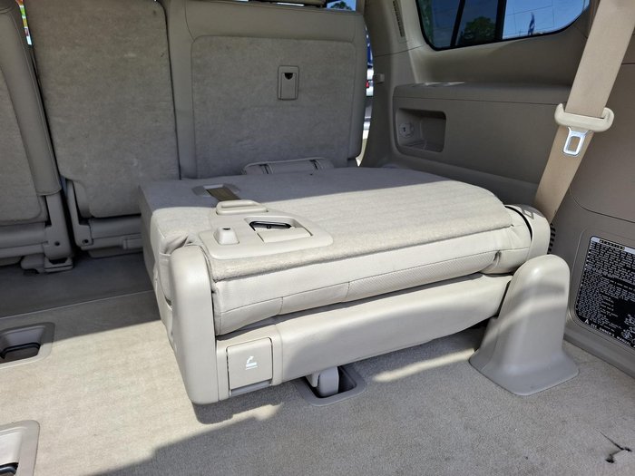 2019 Toyota Landcruiser Sahara VDJ200R 4X4 Dual Range Eclipse Black