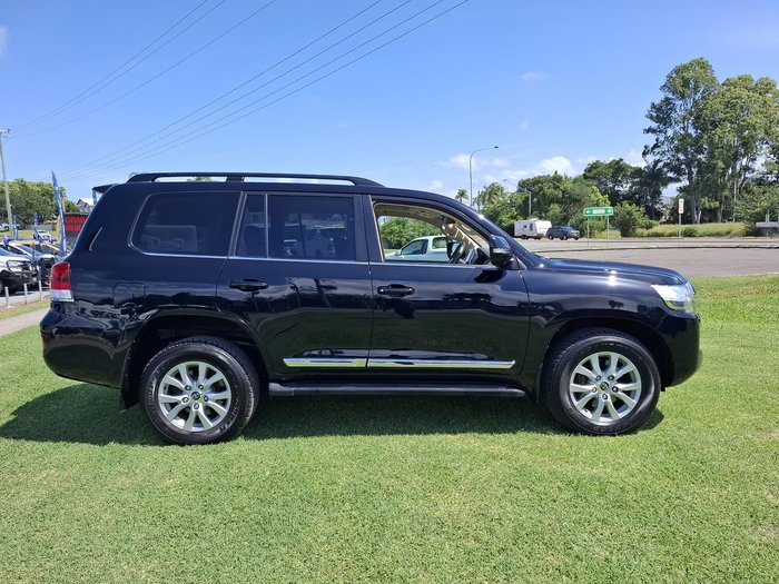 2019 Toyota Landcruiser Sahara VDJ200R 4X4 Dual Range Eclipse Black