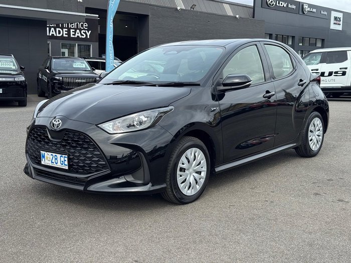 2024 Toyota Yaris Ascent Sport Hybrid