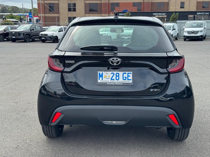 2024 Toyota Yaris Ascent Sport Hybrid