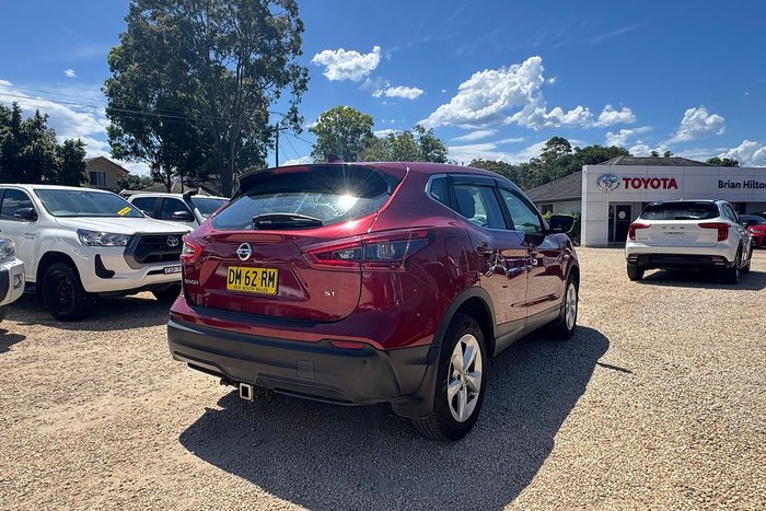 2018 Nissan QASHQAI ST