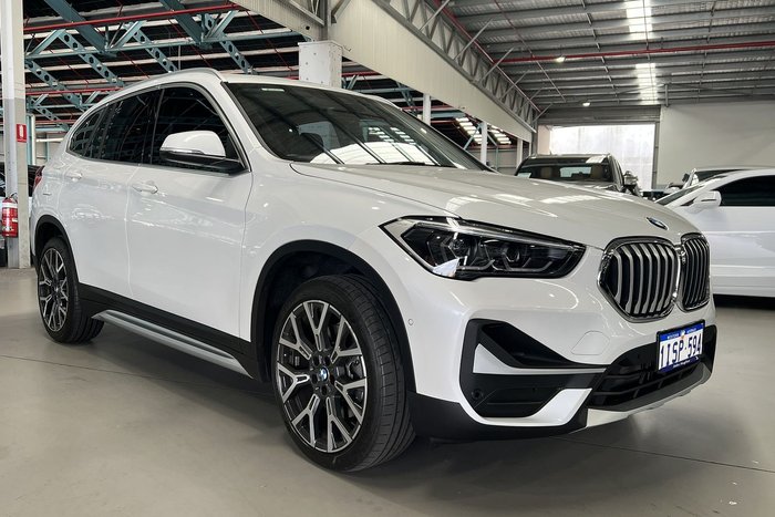 2022 BMW X1