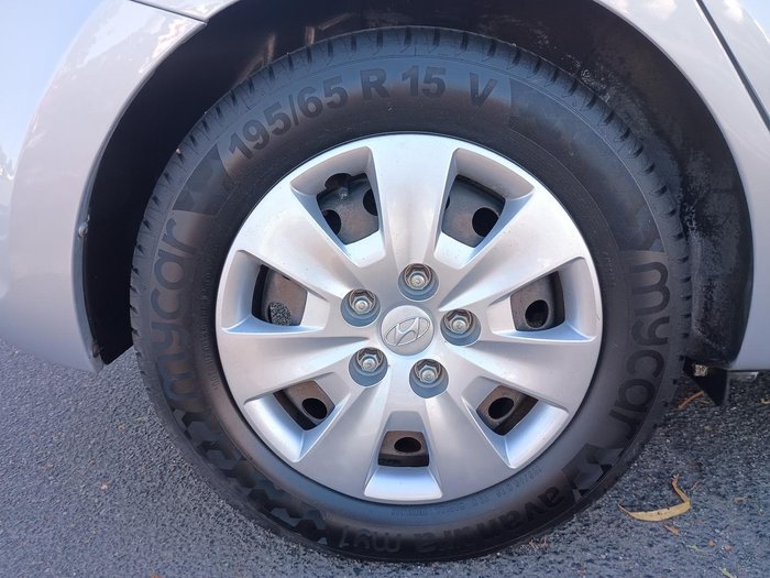 2010 Hyundai i30 SX FD MY10 Continental Silver