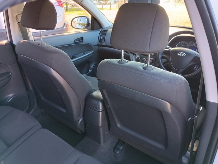 2010 Hyundai i30 SX FD MY10 Continental Silver