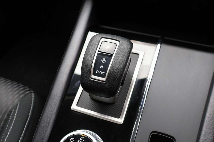 2024 Mitsubishi Outlander ES