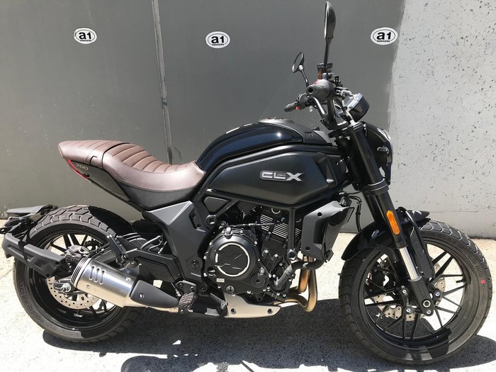 2024 CFMOTO 700 CL-X Heritage