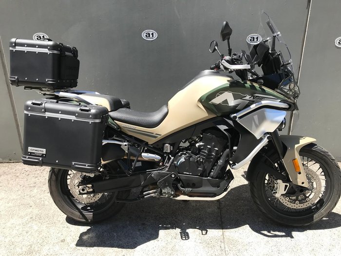 2022 CFMOTO 800MT Touring