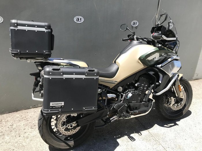 2022 CFMOTO 800MT Touring