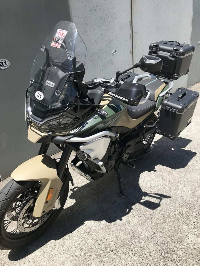 2022 CFMOTO 800MT Touring
