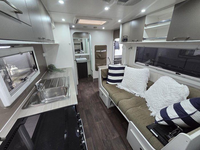 2015 New Age Caravans Manta Ray