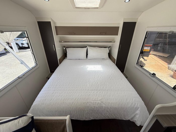 2015 New Age Caravans Manta Ray