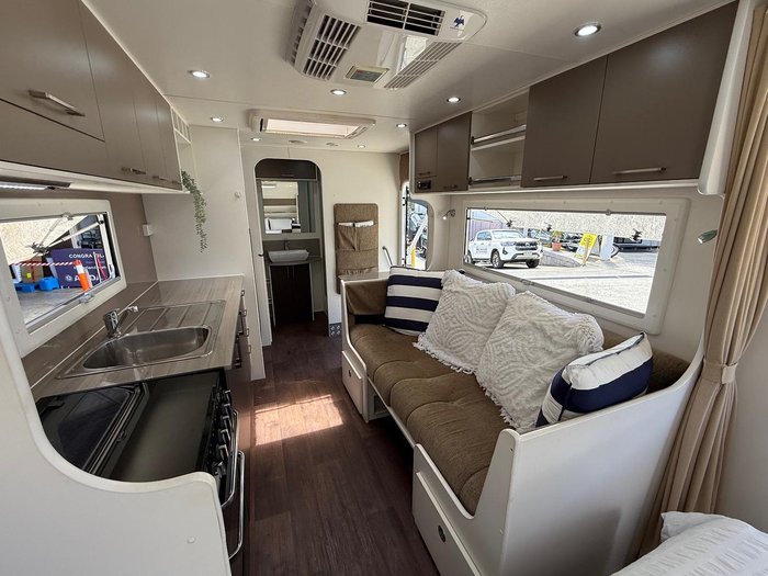 2015 New Age Caravans Manta Ray