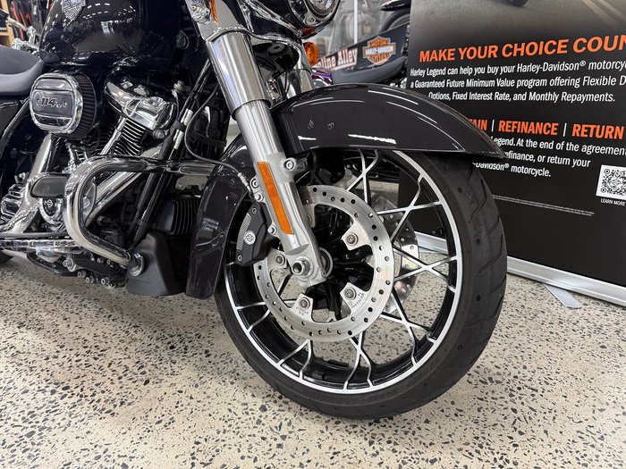 2021 Harley-Davidson Street Glide Special 114 (FLHXS) Touring Black