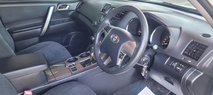 2013 Toyota Kluger KX-R