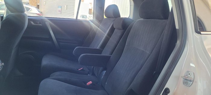 2013 Toyota Kluger KX-R