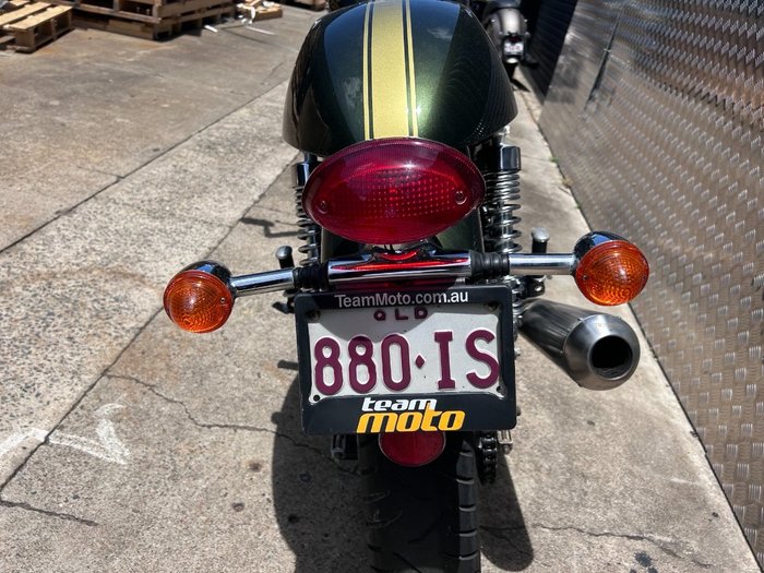 2012 Triumph THRUXTON 900 GREEN