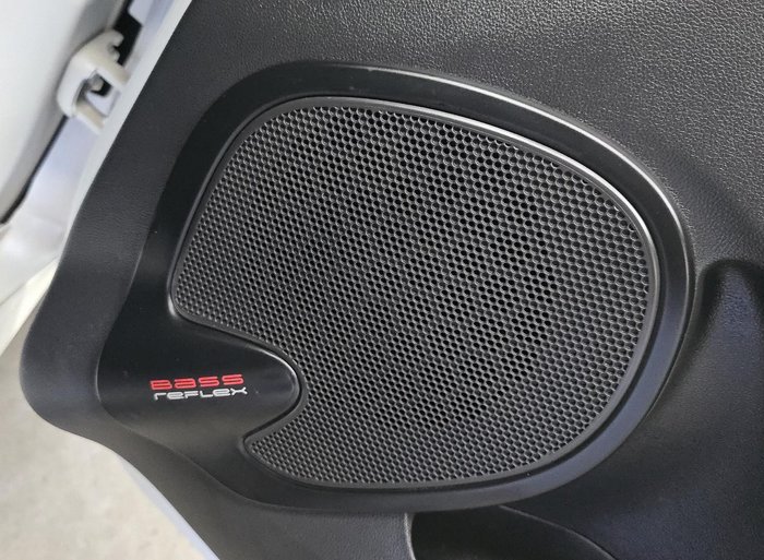 2016 Renault Clio R.S. 220 Trophy IV B98 Frost White