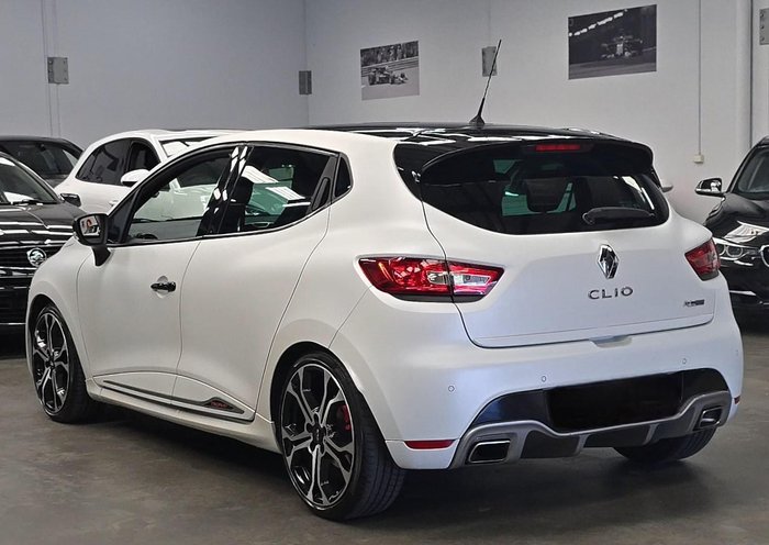 2016 Renault Clio R.S. 220 Trophy IV B98 Frost White