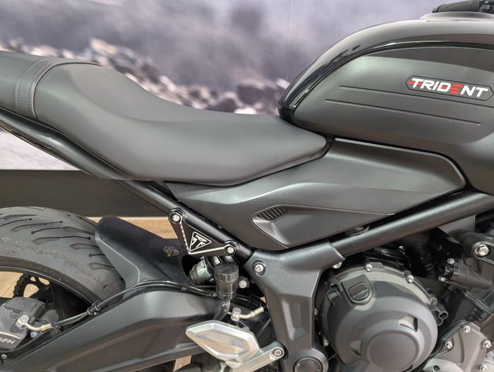 2022 Triumph TRIDENT 660 Black