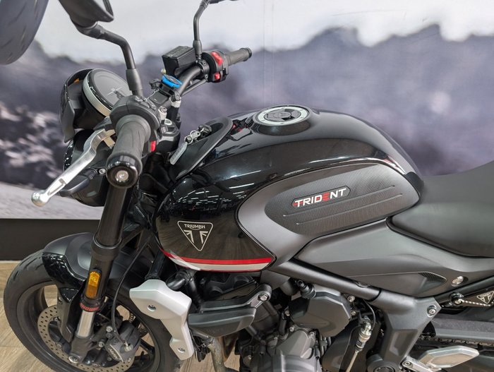 2022 Triumph TRIDENT 660 Black