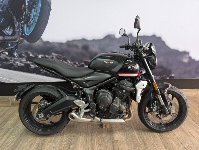 2022 Triumph TRIDENT 660 Black