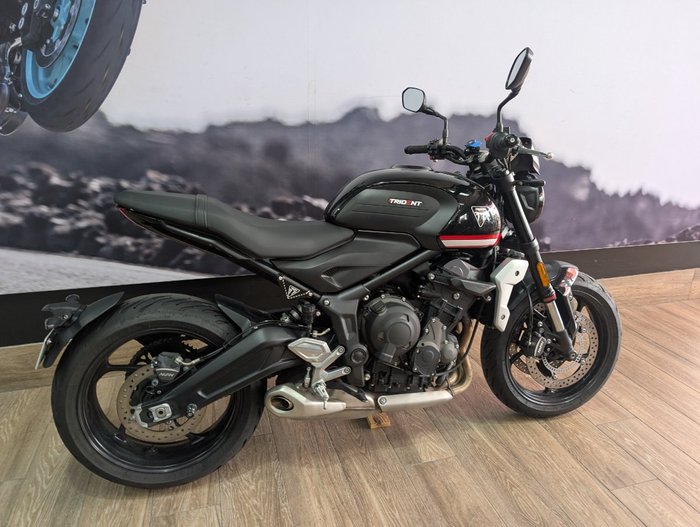 2022 Triumph TRIDENT 660 Black