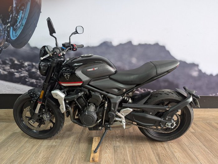 2022 Triumph TRIDENT 660 Black