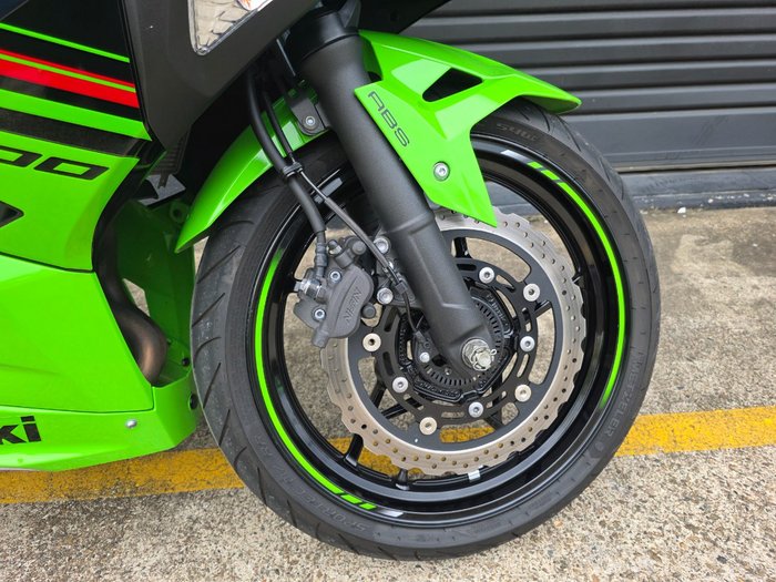 2024 Kawasaki NINJA 400 KRT INSPIRED CG GREEN