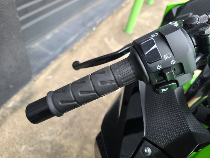 2024 Kawasaki NINJA 400 KRT INSPIRED CG GREEN