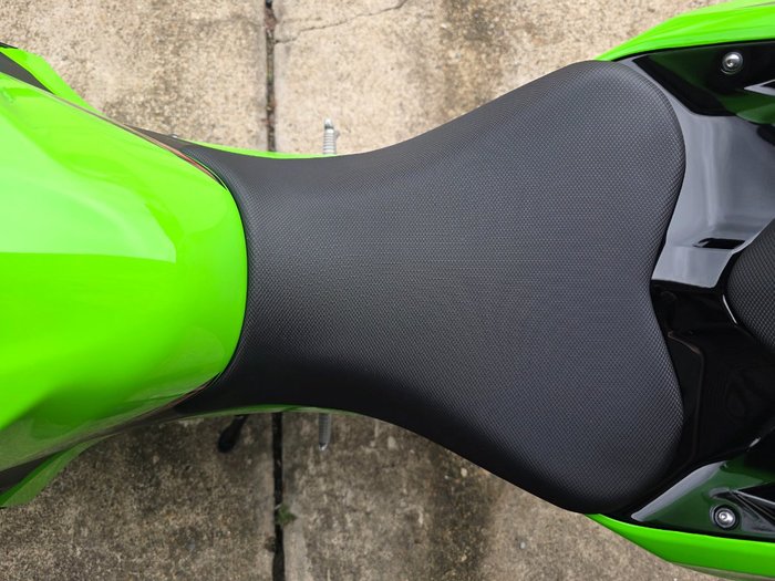 2024 Kawasaki NINJA 400 KRT INSPIRED CG GREEN