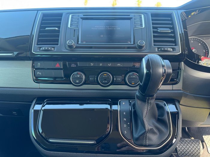 2019 Volkswagen Multivan TDI340 Black Edition