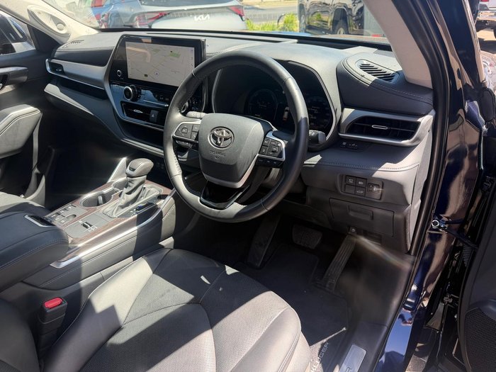 2024 Toyota Kluger Grande