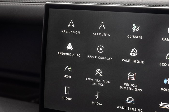 2025 Land Rover Defender 110 D350 X-Dynamic SE