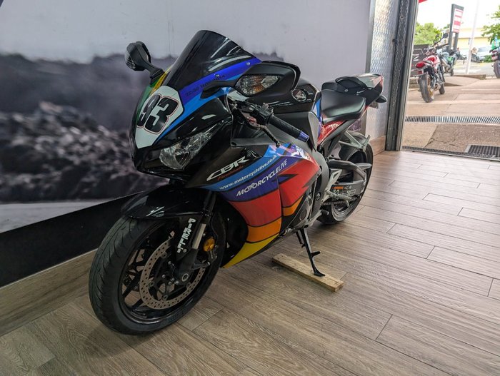 2013 Honda CBR1000RR (FIREBLADE) RED