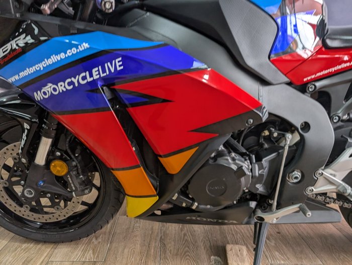 2013 Honda CBR1000RR (FIREBLADE) RED