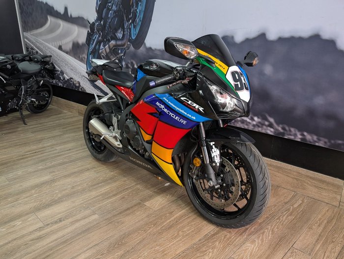 2013 Honda CBR1000RR (FIREBLADE) RED