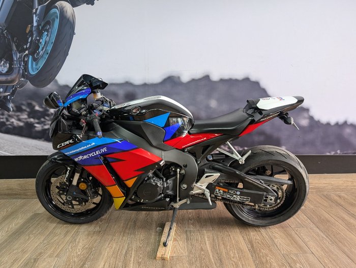 2013 Honda CBR1000RR (FIREBLADE) RED