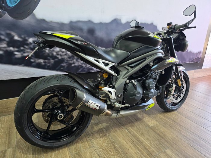 2020 Triumph SPEED TRIPLE RS Black
