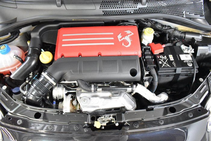 2024 Abarth 695 75 Anniversario