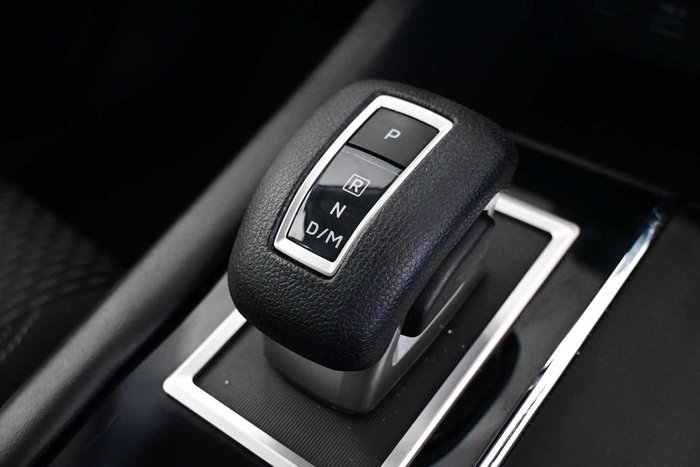 2024 Mitsubishi Outlander ES