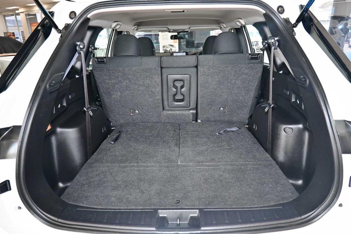 2024 Mitsubishi Outlander ES