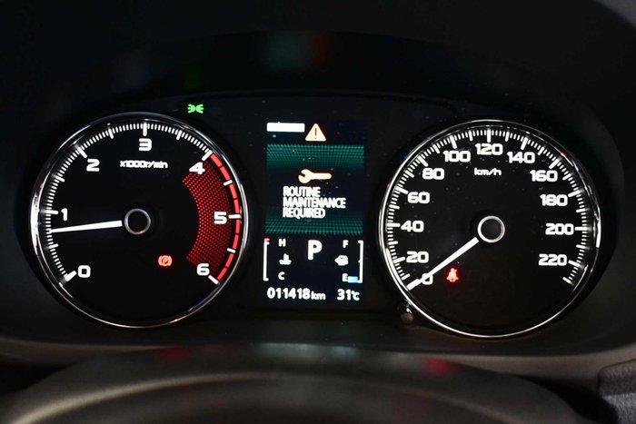 2025 Mitsubishi Pajero Sport GLX