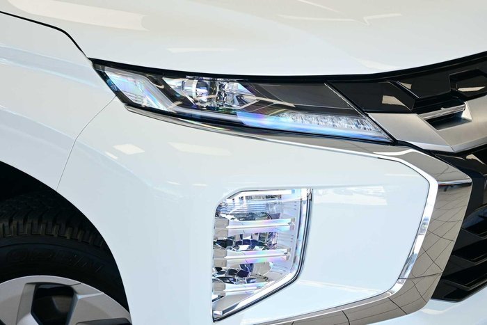 2025 Mitsubishi Pajero Sport GLX