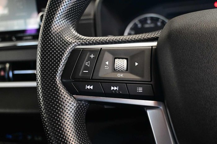 2024 Mitsubishi Outlander ES