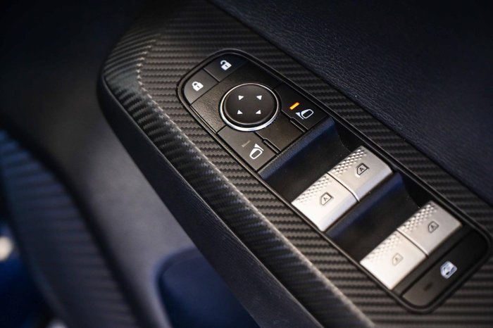 2024 Mitsubishi Outlander ES